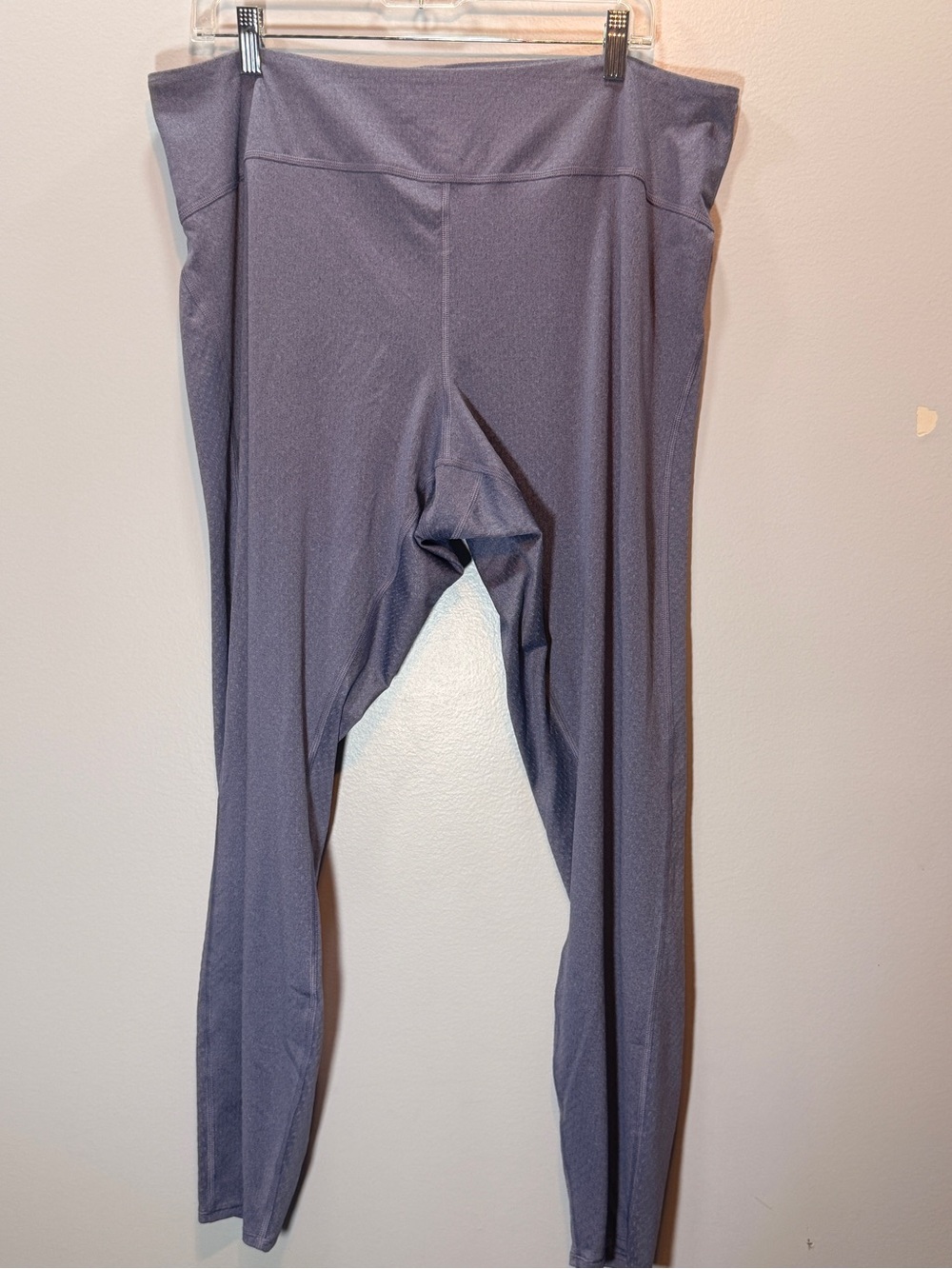 REI Women’s Stretch Leggings in Gray